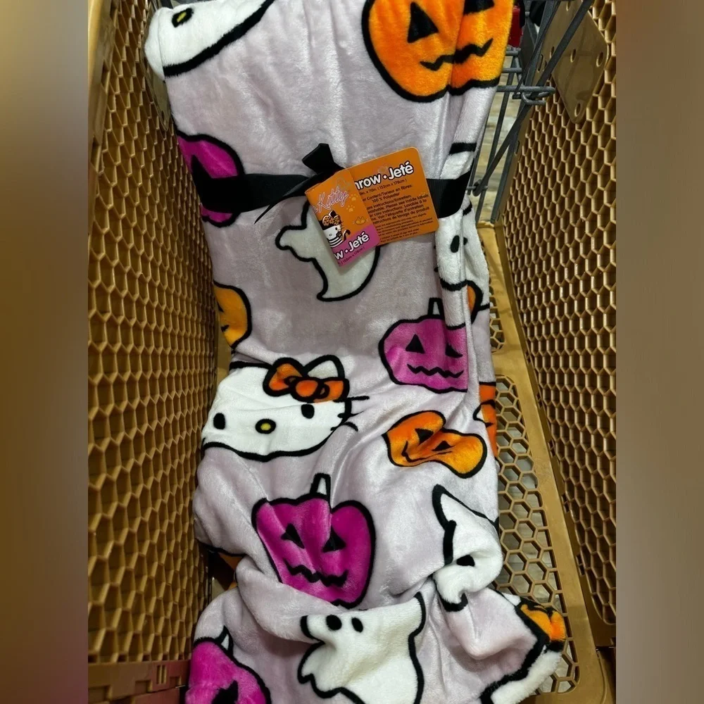 Hello Kitty Halloween Pink Ghost & Pumpkin Blanket